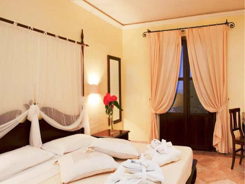 Sighientu Resort Thalasso & Spa Capitana Luaran gambar